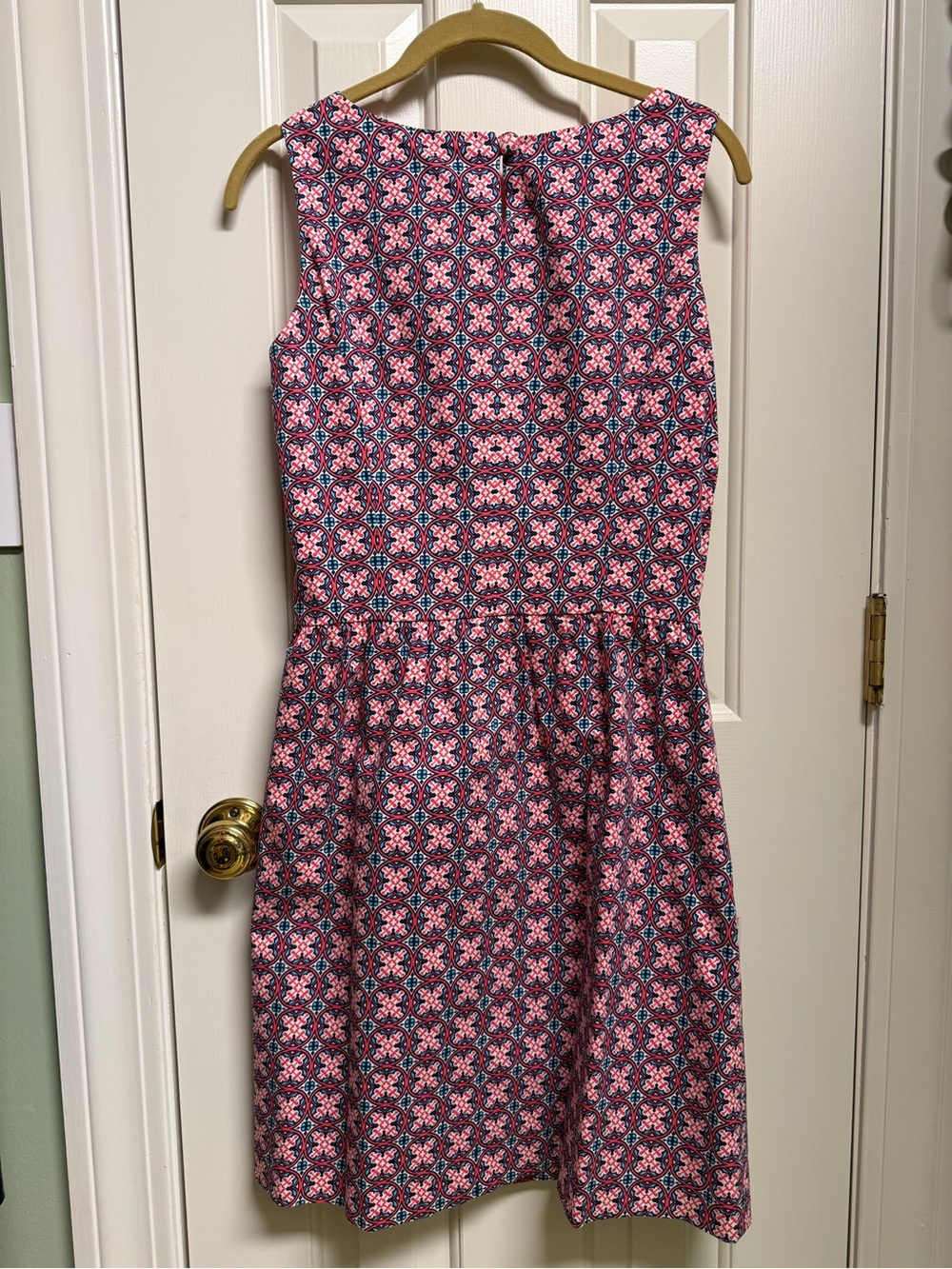 Brooks Brothers Pink and Navy Sleeveless Midi Dress - Picture 2 of 4